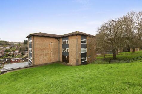 20 Pettifer Way, HP12 3UH-22.jpg