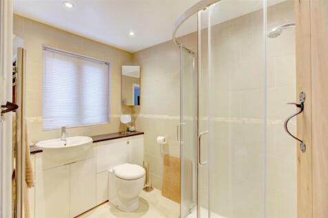 En-suite shower room