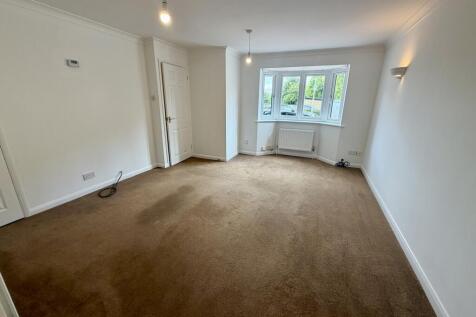 Wakeley Road, Rainham, Gillingham, Medway photo 4
