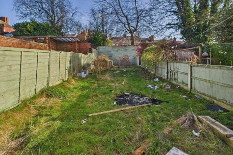 CAM04273G0-PR0240...