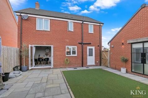 King Homes-13.jpg