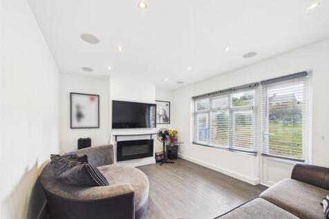 Marylebone Crescent, Mackworth, Derby photo 3