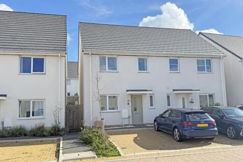 Rosedown Avenue 16 - Front.jpg