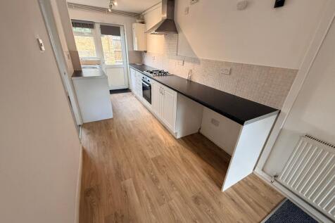 River Leys, Swindon Village, GL51 photo 4