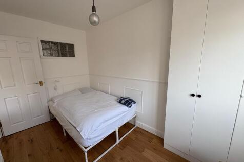 Bedroom Double