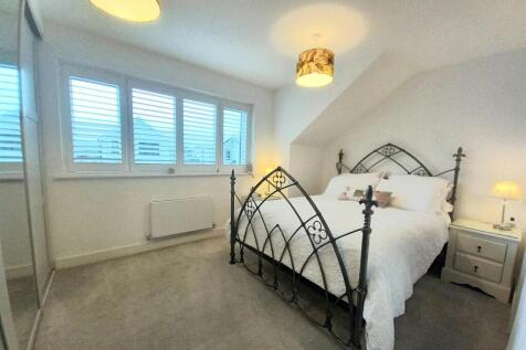 16 Atlanta Mas Bed.jpg