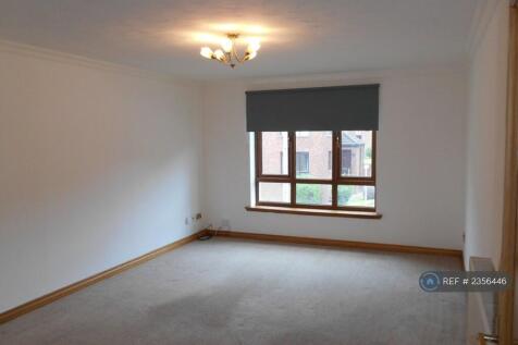 Spacious Lounge