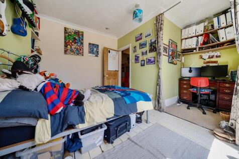 1294907-37-6827520e7159c-ARW .jpg