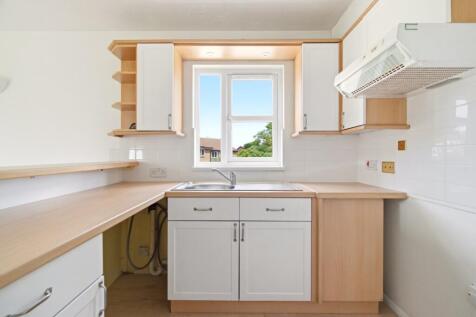 Milford Close, St. Albans, Hertfordshire, AL4 photo 4
