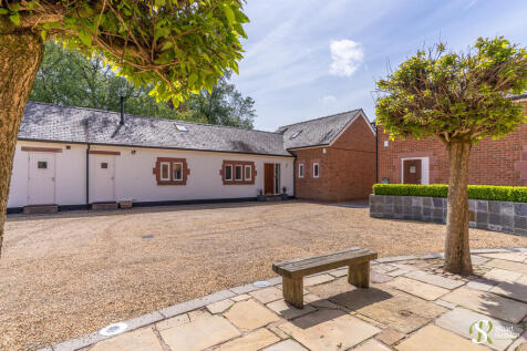 7 Agden Hall Farm...