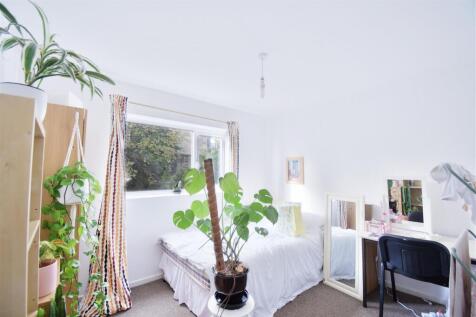 7 Sale Hill, Sheffield photo 3