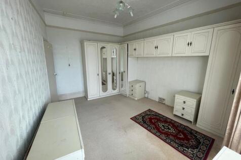 WhatsApp Image 2025-08-26 at 15.04.28_fe8ca99a.jpg