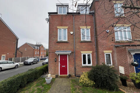 4 bed end terrace for sale Heathlea, Hindley Gree
