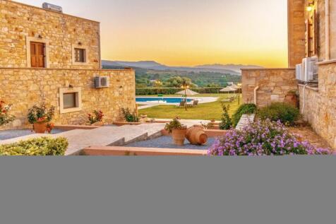 Large Private Pool