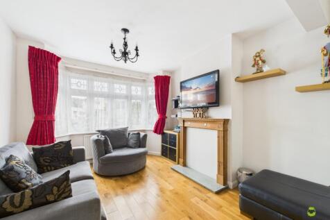 Presented by Nicoleta at EweMove Bexleyheath and D