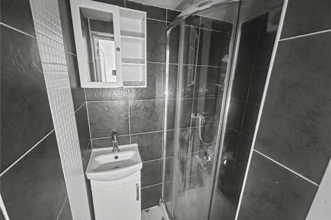 En Suite Shower Room