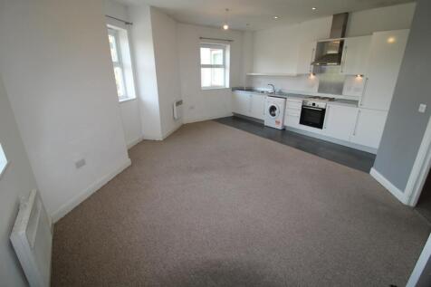 Lounge / Kitchen