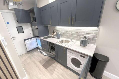 Apartment 28, Centaur Living, Great George Street Leeds, LS1 3LA photo 4
