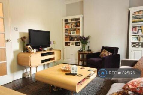 Avenue Road, London, W3 photo 4