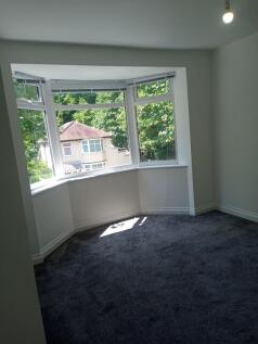 Front double bedroom