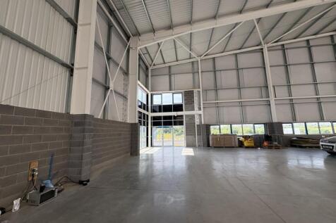 Distribution Warehouse to rent Image 3