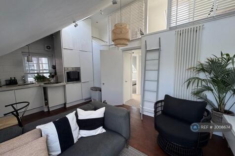 Living Room Kitchen 