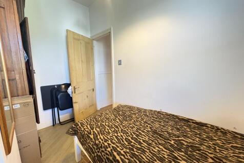 Broadfield Road, London, SE6 photo 3