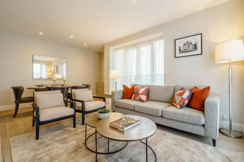 E14 8RW - 10th floor - 2 bedrooms - 988sq ft - 2 