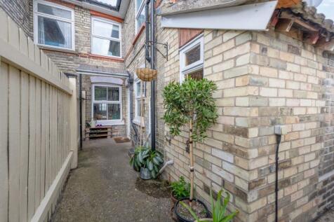 Property Image 16
