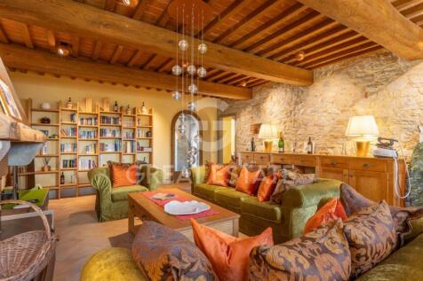Interno