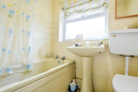Bathroom.jpeg