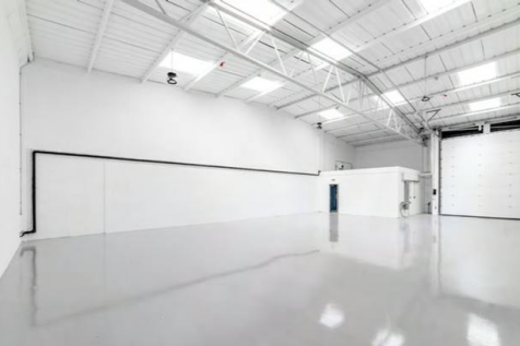 Unit 18, Abbey Road Industrial Estate - internal