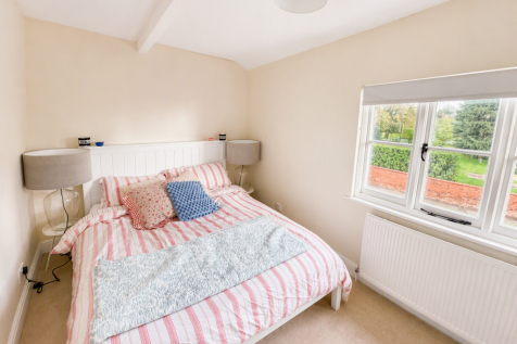 7 The Row, Main Street, Slawston, Leicestershire photo 4