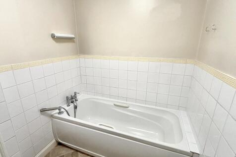 Ground Floor Bathroom