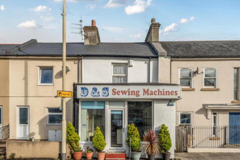 1371581-16-68f76f...