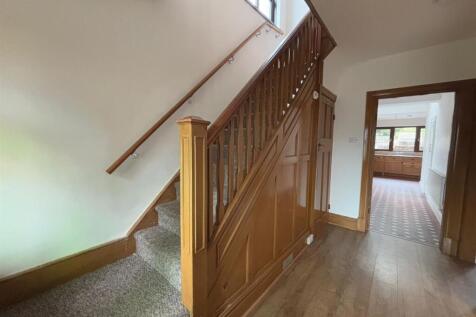 WhatsApp Image 2025-11-27 at 16.26.45_492a49d4.jpg