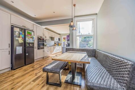 54 Folkestone Road, Portsmouth-Small-PorticoMarket