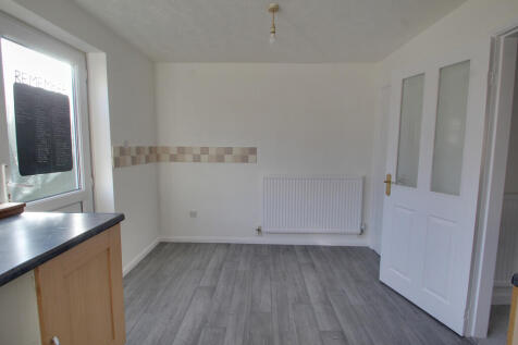 Larchwood Close, Leicester photo 5
