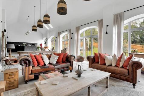 Living Dining Kitchen