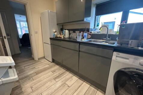 kitchen.jpeg