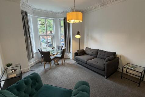 2-bed flat on Clyde Road, Manchester, £1,515/mo