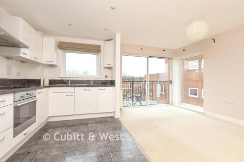 Living/Dining Area