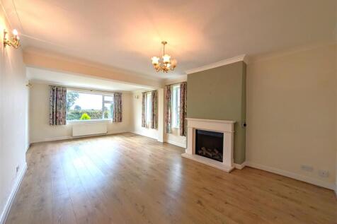 Louth Road, West Barkwith, Market Rasen photo 4
