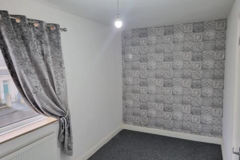 St Lucia Close, Hendon, Sunderland, SR2 photo 4