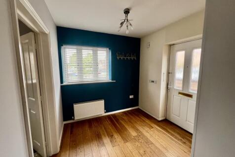 Bishop Tozer Close, Burgh Le Marsh, SKEGNESS photo 4