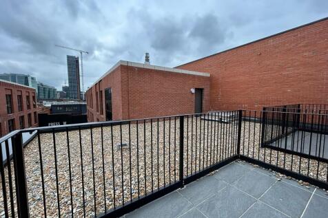 WhatsApp Image 20...