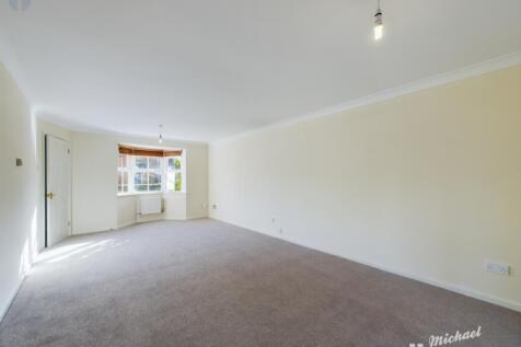 CAM03218G0-PR0516-STILL005