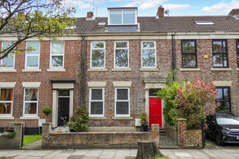 18a Linskill ext.jpg