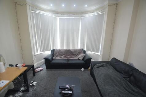 St. Michaels Villas, Leeds, West Yorkshire, LS6 photo 5