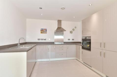 Kitchen/Lounge/ Dining Area